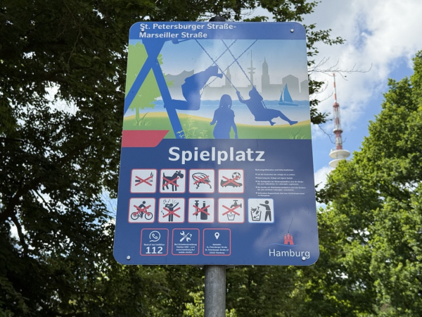 Großer Spielplatz Bullerberge