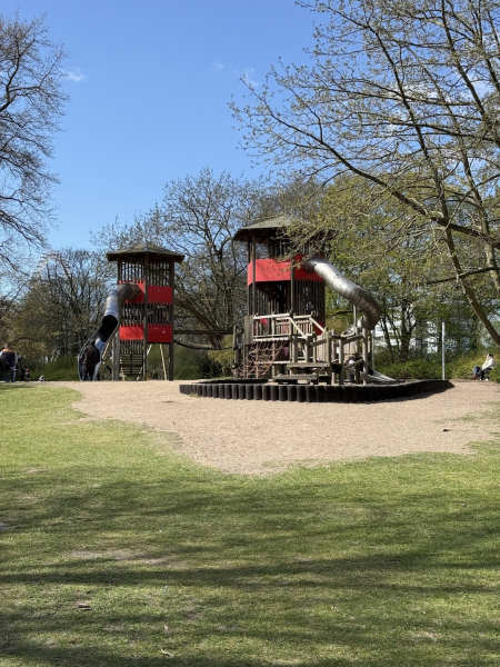 Großer Spielplatz – Große Wallanlagen