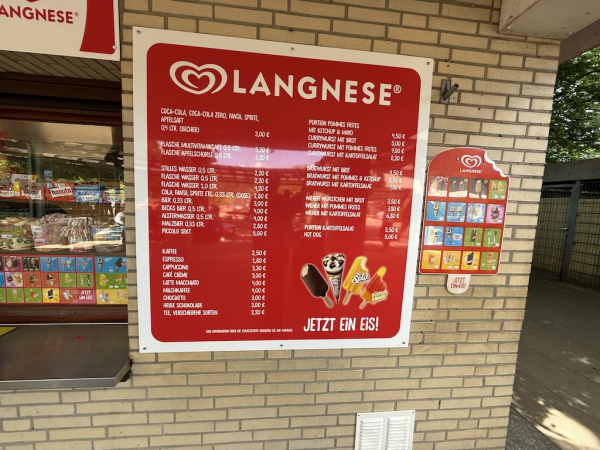 Kiosk am Spielplatz - Planten un Blomen