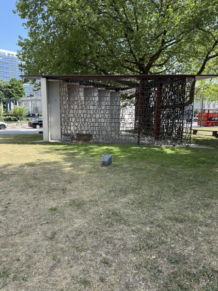 Kriegerdenkmal am Dammtor