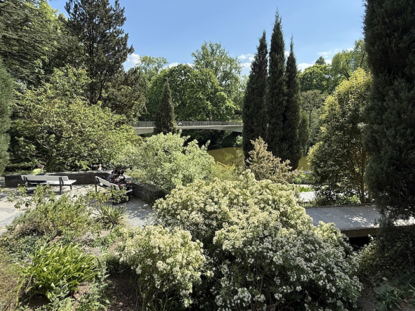 Mittelmeerterrassen im alten botanischen Garten